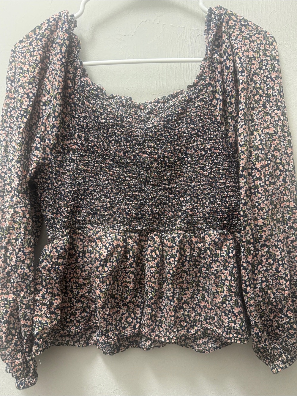 Old Navy L Floral Smocked Peplum Blouse Puff Sleeve Cottagecore Boho - Picture 4 of 6